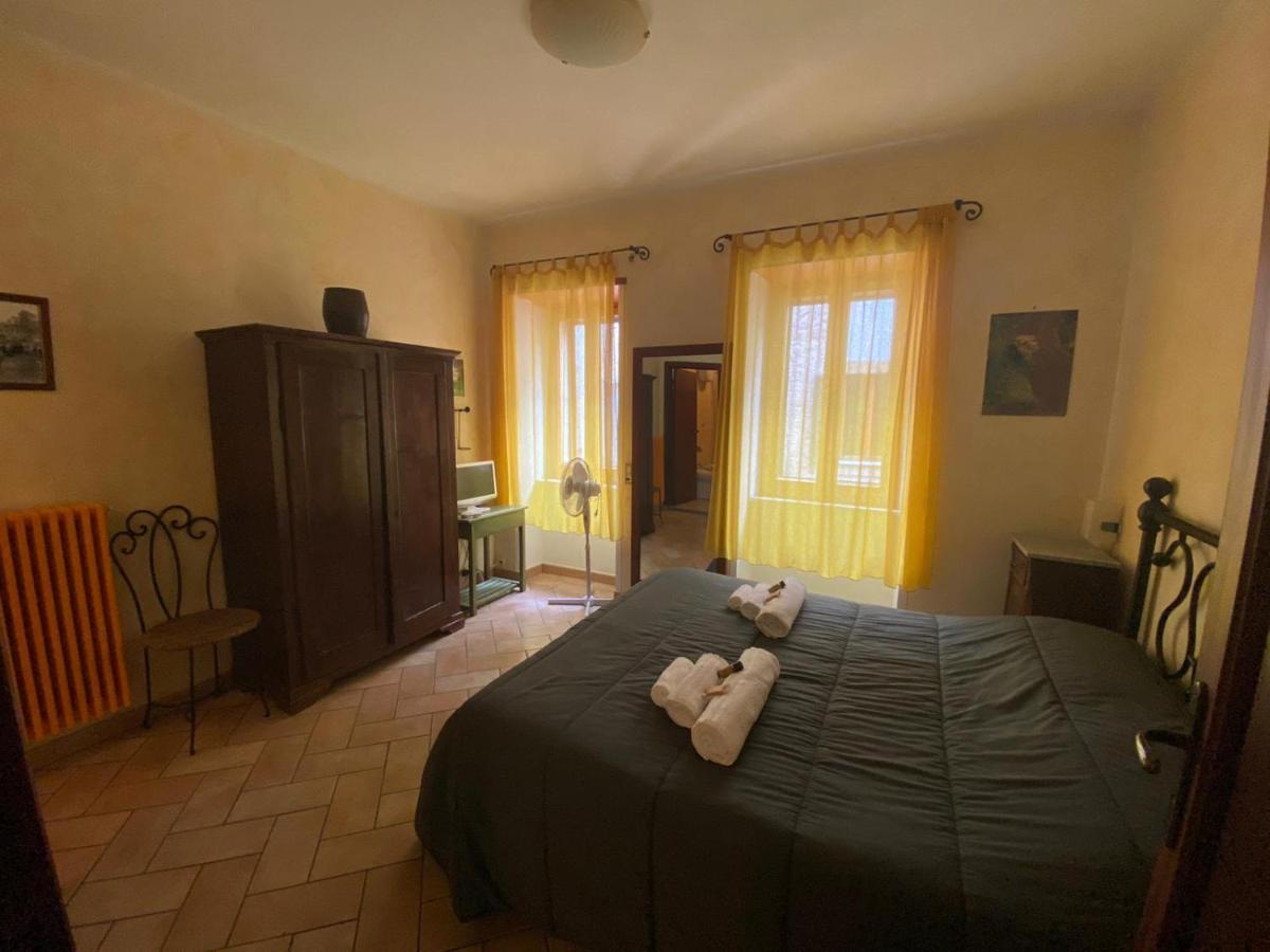 Affittacamere La Magica Torre Pitigliano Kültér fotó