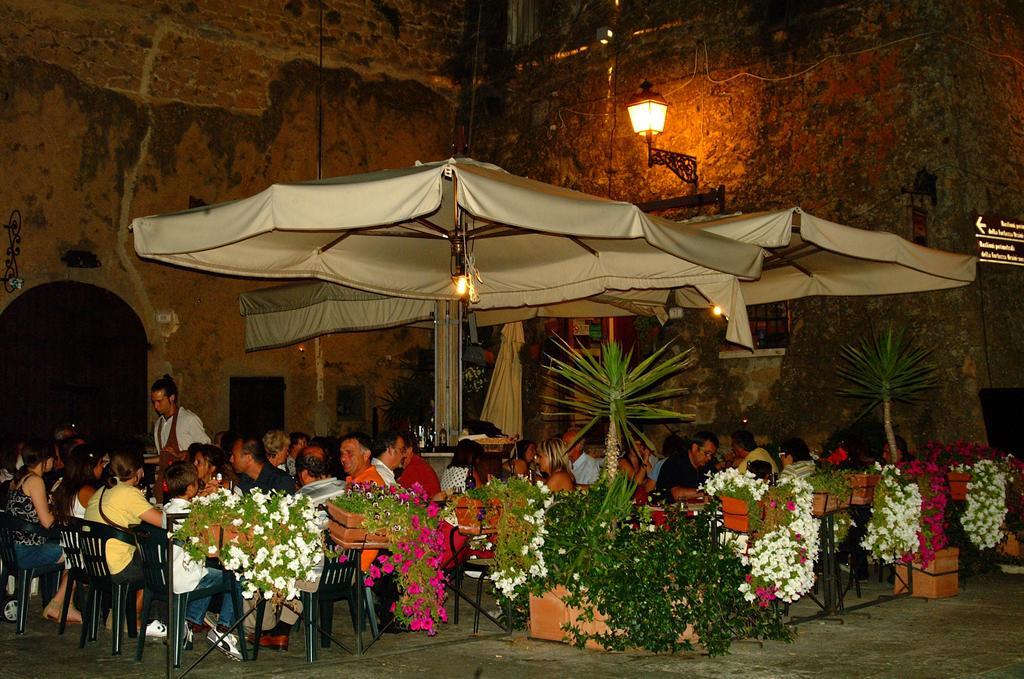 Affittacamere La Magica Torre Pitigliano Kültér fotó